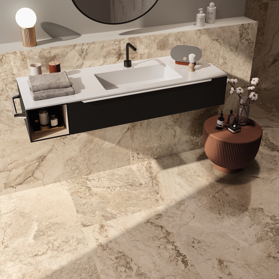 Modernes und klassisches Luxuriöses Badezimmer mit polierten beigefarben Travertino-Marmor Fliesen - Inspirationen Iperceramica