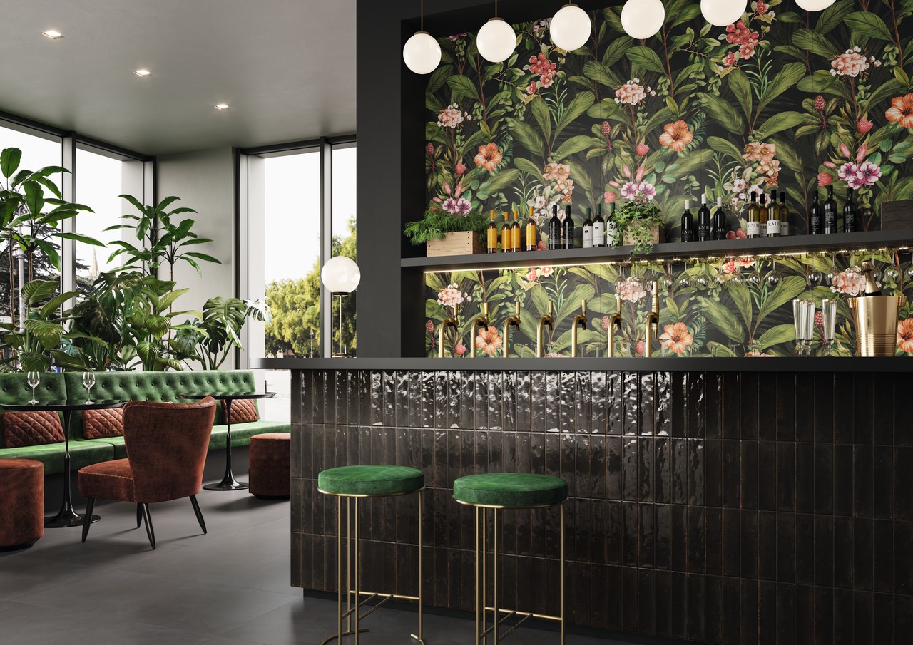 Modern restaurant-bar in shades of green and black with stone-effect flooring