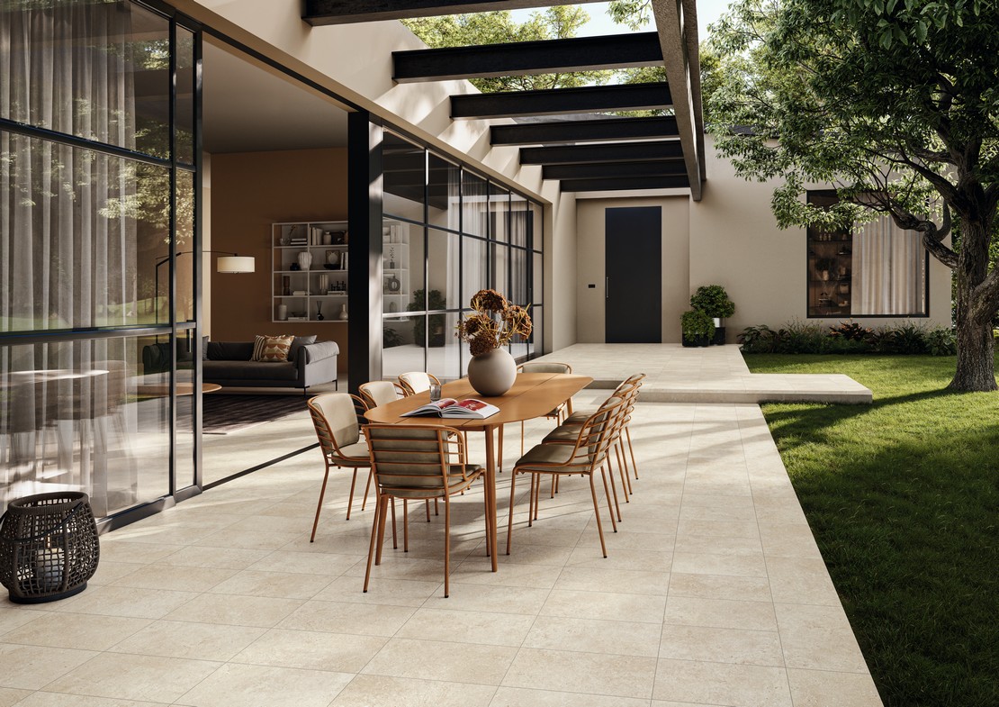 Moderner Außenbereich mit Garten Steinoptik - Inspirationen Iperceramica