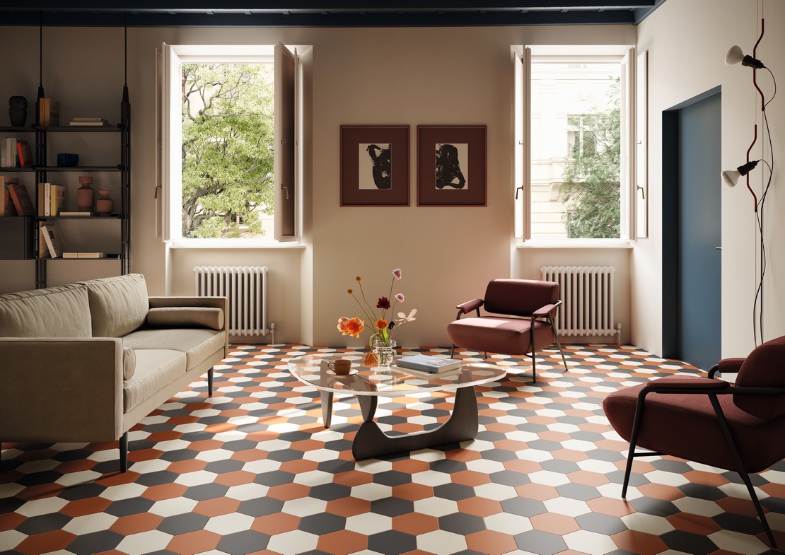 Modernes Vintage- Wohnzimmer mit schwarzem und weißem Cotto-Optik  am Boden  - Inspirationen Iperceramica