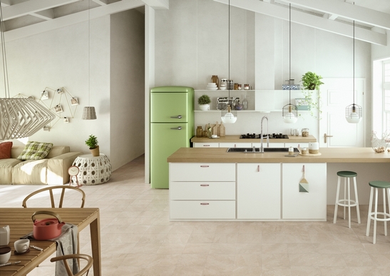 Cucina rustica modera con penisola: effetto cemento e toni di bianco per un effetto minimale