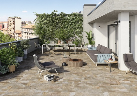 Moderne Terrasse mit Boden Steinoptik
