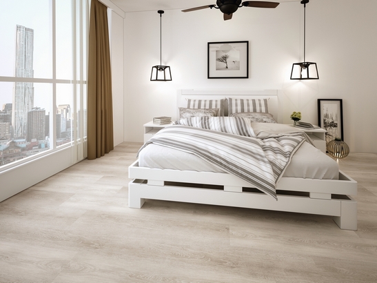 Modern and minimalist bedroom, white and beige wood-effect PVC flooring.