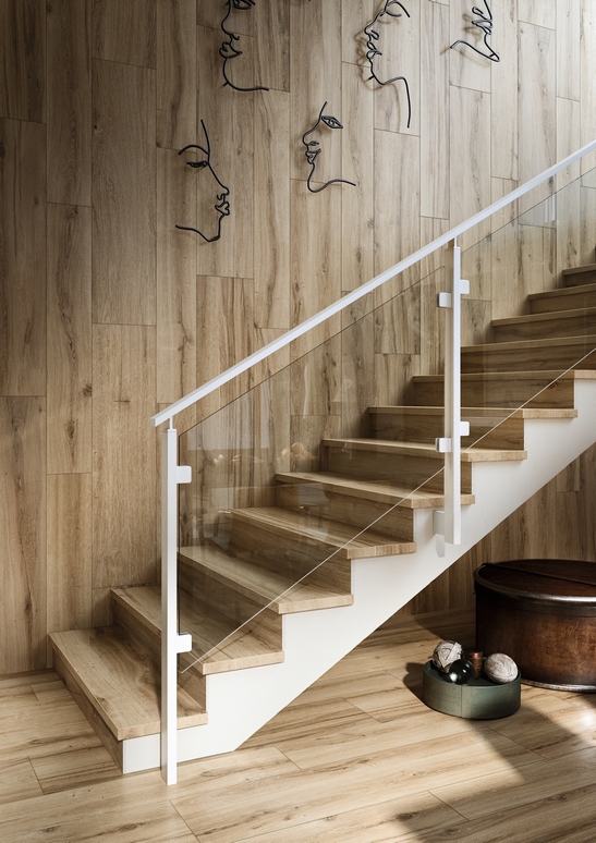 Séjour chic : carrelage effet bois naturel.