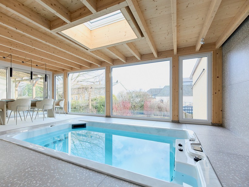 On Top PVC White 80X80 Electric Opening Roof Window - Iperceramica-mt