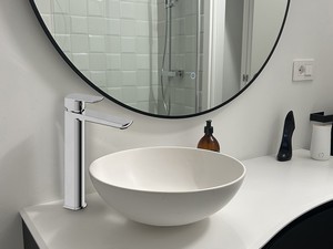 Charlotte High Basin Tap with Drain Chrome