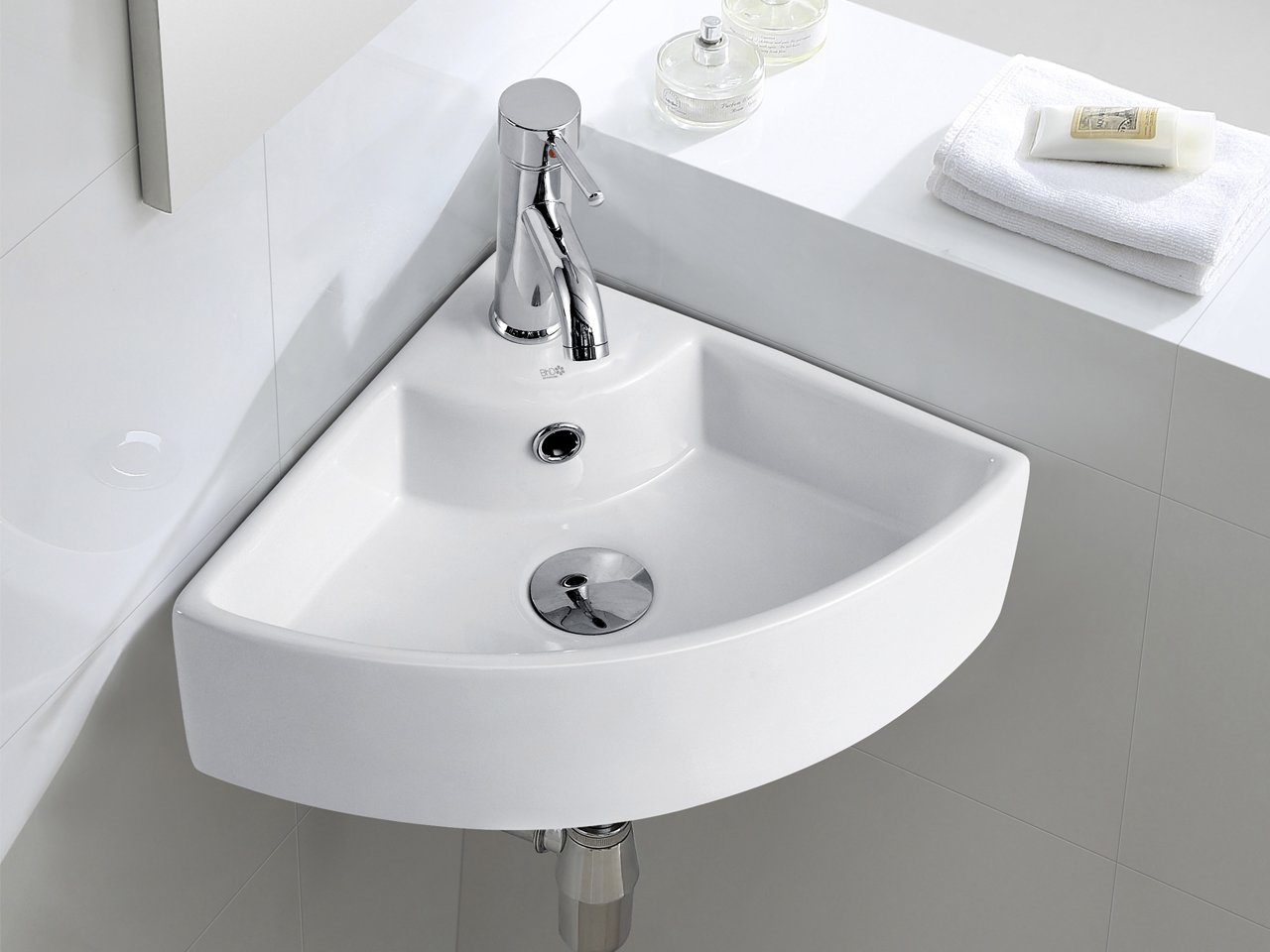 Lavabo Sospeso/Appoggio Ad Angolo Mini Segovia 46X32,5 H12,5 in