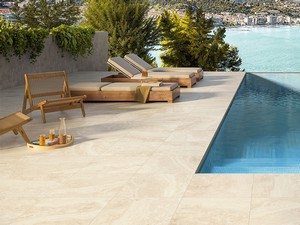 Fliese Elegance Travertino Ivory Out 60x60 Feinsteinzeug für Erwbereiche mit 3D-Marmoreffekt in Elfenbein