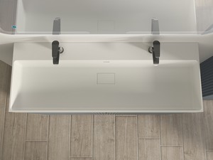 Meuble salle de bains FARO 120 cm à poser cannelé bleu mat et lavabo Unitop en résine blanc mat