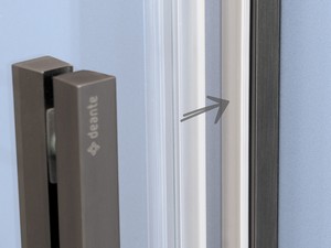 Prizma profilé pour porte en niche titane