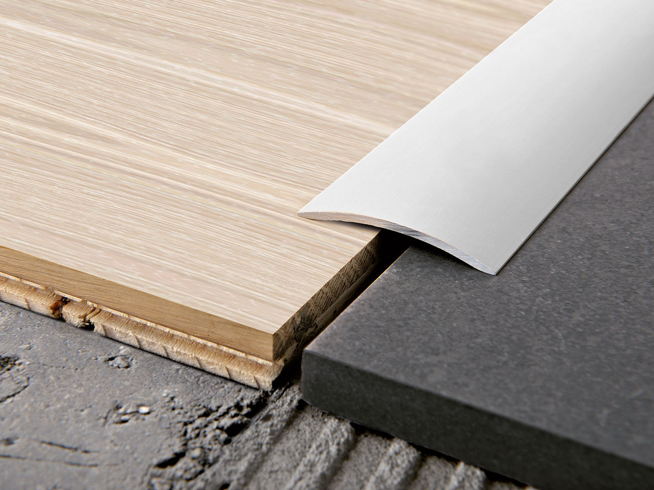 Profilo Angolare In Alluminio Anodizzato Argento - 1000x50x20 Mm, Spessore 2 Mm