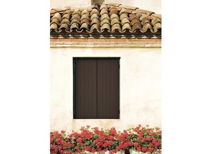 Aluminium shutters with hinges