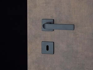 Rex Handle for Hinged Door Matt Black