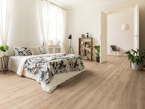 Biscotti Oak Brown Water Resistant Laminate Floor AC4