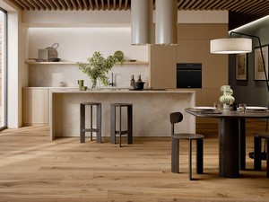 Brentwood Honey 24x149 cm Stoneware Tile Amber Oak Effect