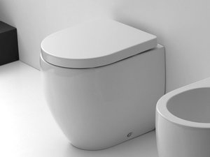 WC à poser Flo 52 adossé au mur sortie horizontale/verticale blanc brillant
