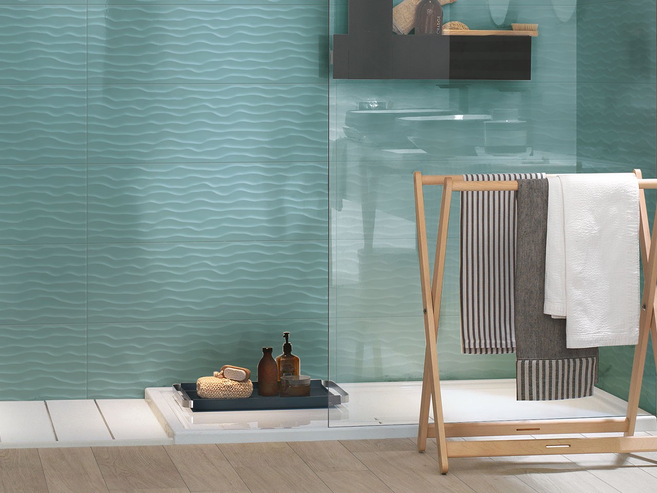 Piastrella Fresh Turquoise Wave 25X76 Lucido Effetto Onda 3D Turchese ...