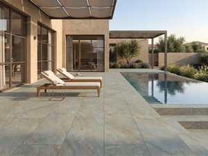 Fliese Karakorum Grey XOUT 60x120 Feinsteinzeug für Außenbereich Stärke 20mm rektifiziert Steinoptik Grau