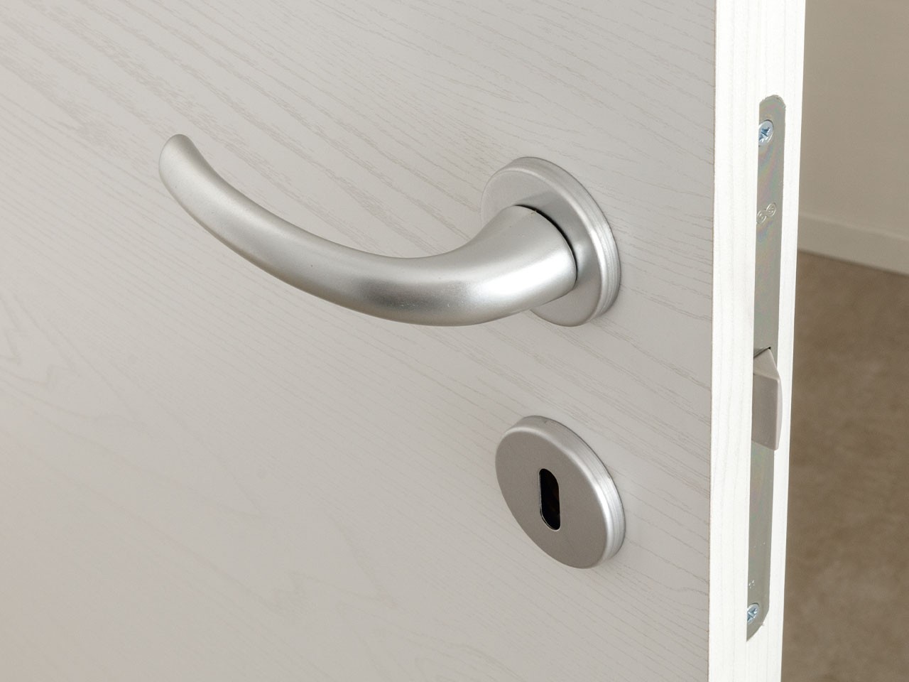 Maniglia Per Mobili In Abs Argento Cromato Mpl Interasse 64 Mm | Leroy - Foto 11