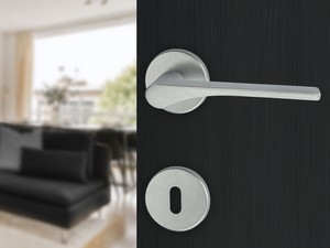 Mugello Handle in Satin Chrome