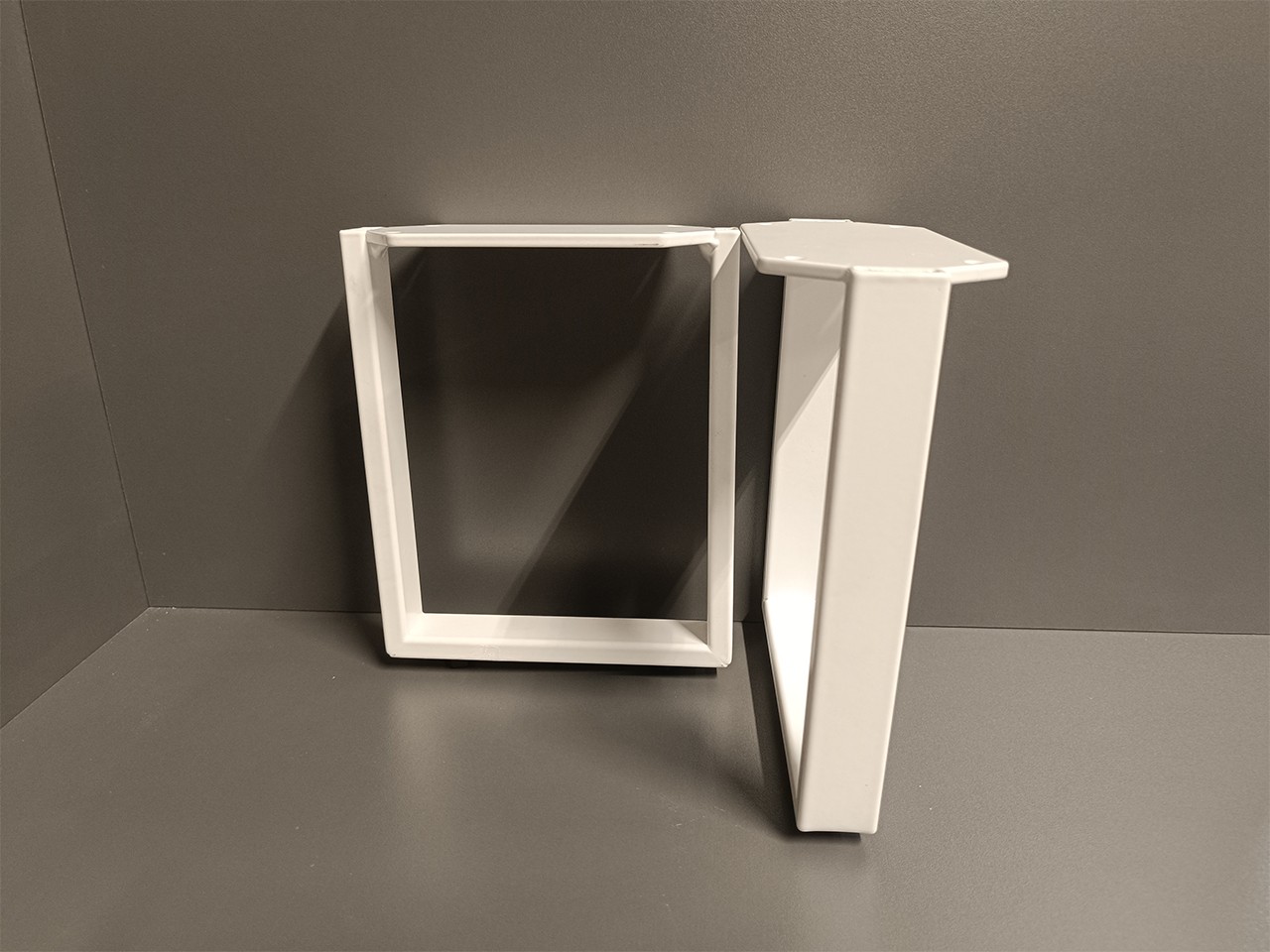 Piedini Regolabili Per Termosifoni In Ghisa - Coppia In Alluminio, Altezza 11-36 Cm, Larghezza 3-22 Cm, Colore Bianco