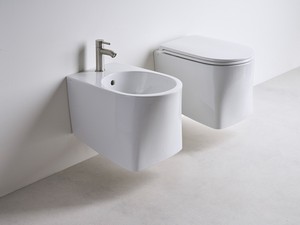 Hänge-WC Rimless und Bidet DP