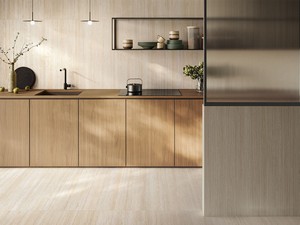 Fliese 3,5 mm Slim Navona Beige gestreift 50x100 Feinsteinzeug Travertinoptik 3D