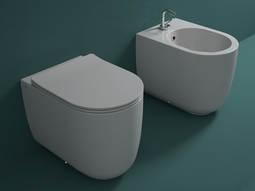 WC à poser adossé au mur Solana rimless